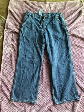 Carhartt 35x28 loose fit carpenter